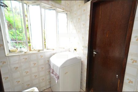 Apartamento à venda com 84m², 3 quartos e 1 vaga Apartamento à venda com 84m², 3 quartos e 1 vagaArea serviço