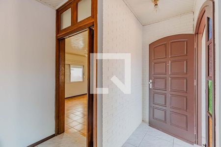Sala de casa para alugar com 4 quartos, 163m² em Guarujá, Porto Alegre