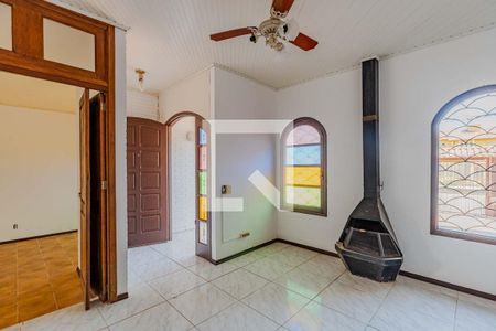 Sala de casa para alugar com 4 quartos, 163m² em Guarujá, Porto Alegre