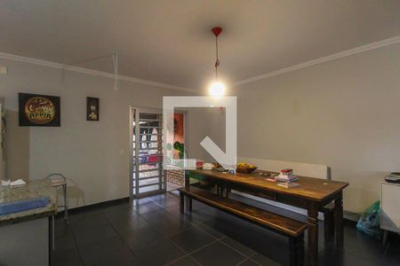 Casa à venda com 499m², 8 quartos e 6 vagas Casa à venda com 499m², 8 quartos e 6 vagasCozinha 1