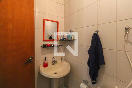 Casa à venda com 499m², 8 quartos e 6 vagas Casa à venda com 499m², 8 quartos e 6 vagasBanheiro Edicula