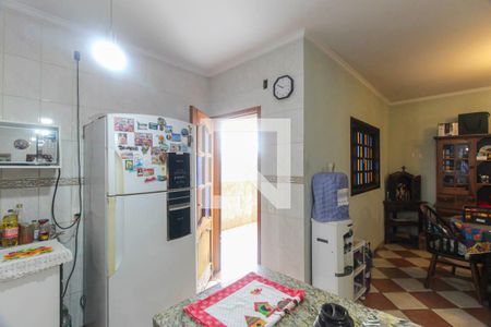 Casa à venda com 499m², 8 quartos e 6 vagas Casa à venda com 499m², 8 quartos e 6 vagasCozinha