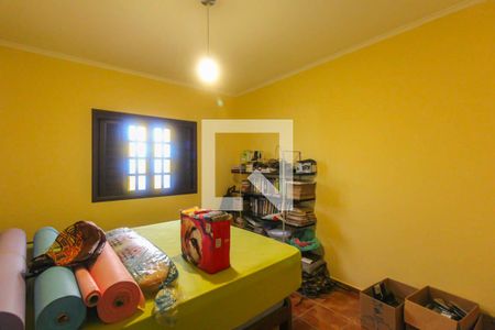 Casa à venda com 499m², 8 quartos e 6 vagas Casa à venda com 499m², 8 quartos e 6 vagasQuarto 4