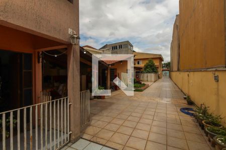 Casa à venda com 499m², 8 quartos e 6 vagas Casa à venda com 499m², 8 quartos e 6 vagasÁrea Externa