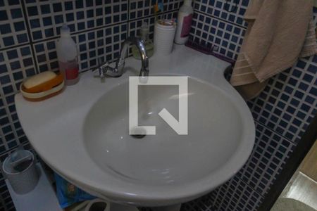 Casa à venda com 499m², 8 quartos e 6 vagas Casa à venda com 499m², 8 quartos e 6 vagasBanheiro 1
