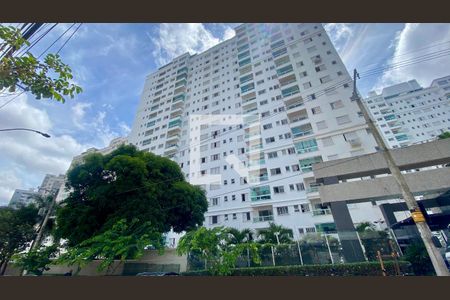 Apartamento à venda com 70m², 2 quartos e 1 vaga Apartamento à venda com 70m², 2 quartos e 1 vagaFachada do Prédio