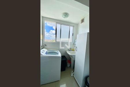 Apartamento à venda com 70m², 2 quartos e 1 vaga Apartamento à venda com 70m², 2 quartos e 1 vagaÁrea de Serviço