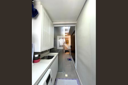Apartamento à venda com 70m², 2 quartos e 2 vagasÁrea de Serviço