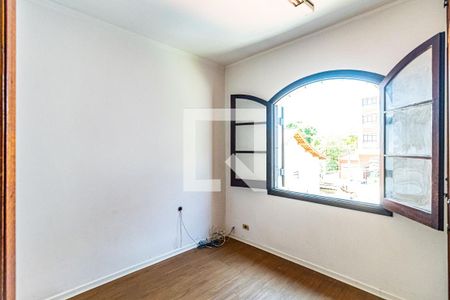 Casa à venda com 300m², 3 quartos e 2 vagas Casa à venda com 300m², 3 quartos e 2 vagasQuarto 02