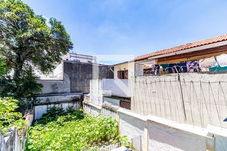 Casa à venda com 300m², 3 quartos e 2 vagas Casa à venda com 300m², 3 quartos e 2 vagasQuintal