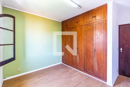 Casa à venda com 300m², 3 quartos e 2 vagas Casa à venda com 300m², 3 quartos e 2 vagasQuarto 01