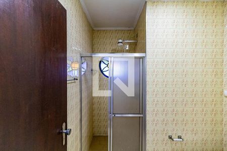 Casa à venda com 300m², 3 quartos e 2 vagas Casa à venda com 300m², 3 quartos e 2 vagasBanheiro social