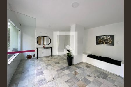 Apartamento à venda com 45m², 2 quartos e 1 vaga Apartamento à venda com 45m², 2 quartos e 1 vagaHall de entrada