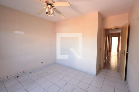 Casa à venda com 168m², 3 quartos e 2 vagasQuarto 3