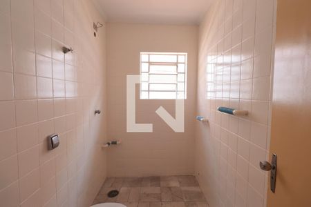 Casa à venda com 168m², 3 quartos e 2 vagasBanheiro Social