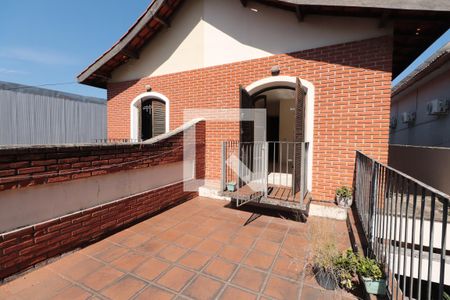 Casa à venda com 168m², 3 quartos e 2 vagasVaranda