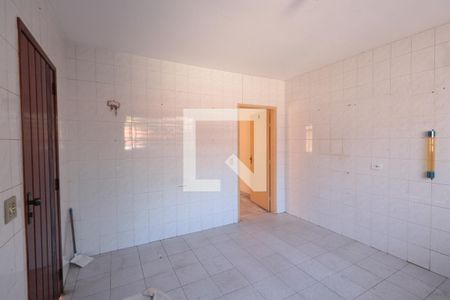 Casa à venda com 168m², 3 quartos e 2 vagasCozinha