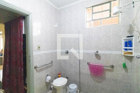 Casa à venda com 204m², 5 quartos e 2 vagasBanheiro da Casa 01
