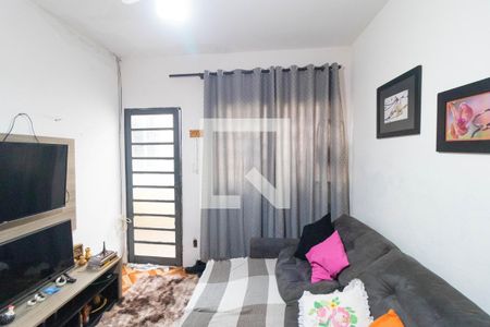 Casa à venda com 204m², 5 quartos e 2 vagasCasa 02