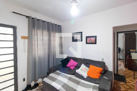 Casa à venda com 204m², 5 quartos e 2 vagasCasa 02