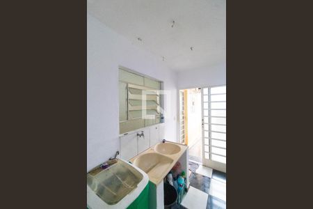 Casa à venda com 204m², 5 quartos e 2 vagasCasa 03