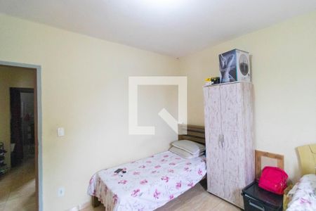 Casa à venda com 204m², 5 quartos e 2 vagasQuarto 01 da Casa 01