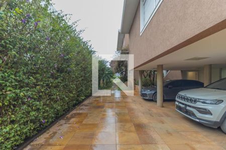 Casa à venda com 505m², 4 quartos e 5 vagas Casa à venda com 505m², 4 quartos e 5 vagasFoto 51