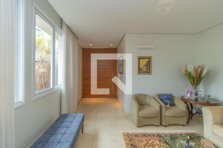 Casa à venda com 505m², 4 quartos e 5 vagas Casa à venda com 505m², 4 quartos e 5 vagasFoto 13