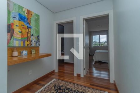 Casa à venda com 505m², 4 quartos e 5 vagas Casa à venda com 505m², 4 quartos e 5 vagasFoto 26