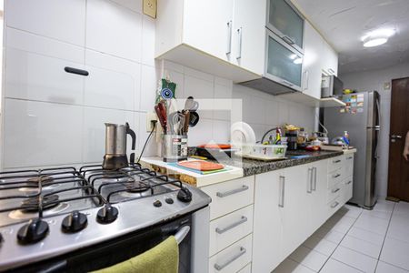 Apartamento à venda com 70m², 2 quartos e 1 vaga Apartamento à venda com 70m², 2 quartos e 1 vagaCozinha