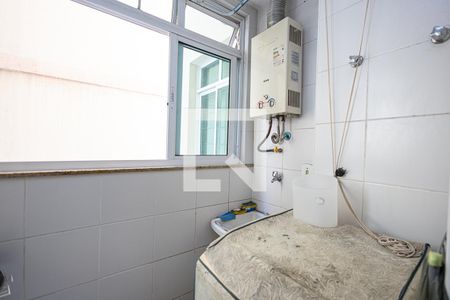 Apartamento à venda com 70m², 2 quartos e 1 vaga Apartamento à venda com 70m², 2 quartos e 1 vagaÁrea de Serviço