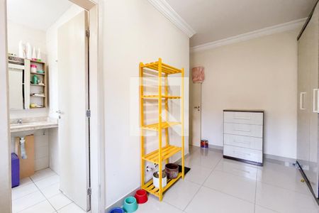Apartamento à venda com 72m², 3 quartos e 1 vaga Apartamento à venda com 72m², 3 quartos e 1 vagaSuíte