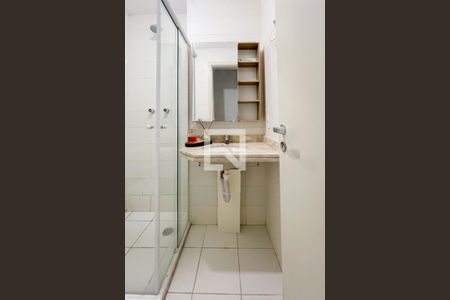 Apartamento à venda com 72m², 3 quartos e 1 vaga Apartamento à venda com 72m², 3 quartos e 1 vagaBanheiro Social