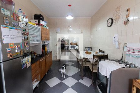 Casa à venda com 147m², 2 quartos e 2 vagas Casa à venda com 147m², 2 quartos e 2 vagasCozinha