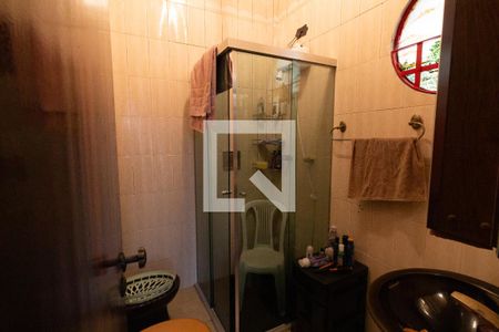 Casa à venda com 147m², 2 quartos e 2 vagas Casa à venda com 147m², 2 quartos e 2 vagasBanheiro