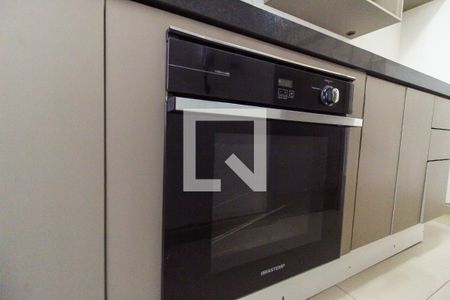 Apartamento à venda com 47m², 2 quartos e 1 vaga Apartamento à venda com 47m², 2 quartos e 1 vagaCozinha e Área de Serviço