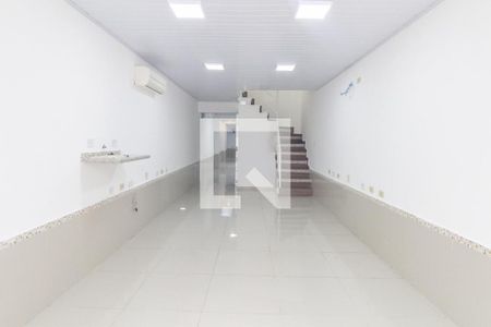 Casa à venda com 180m², 1 quarto e 1 vaga Casa à venda com 180m², 1 quarto e 1 vagaFoto 39