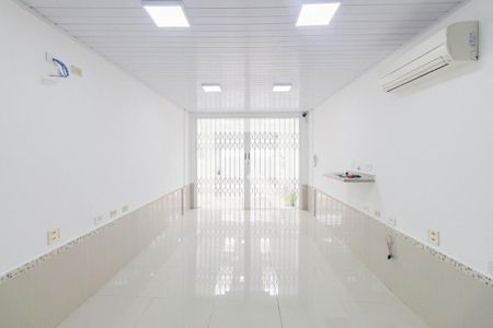 Casa à venda com 180m², 1 quarto e 1 vaga Casa à venda com 180m², 1 quarto e 1 vagaFoto 34