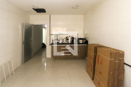 Casa à venda com 346m², 4 quartos e 3 vagasCozinha 02