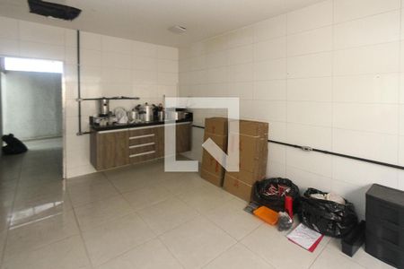 Casa à venda com 346m², 4 quartos e 3 vagasCozinha 02