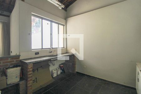 Casa de condomínio à venda com 200m², 3 quartos e 2 vagas Casa de condomínio à venda com 200m², 3 quartos e 2 vagasSalão