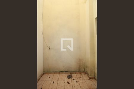 Casa de condomínio à venda com 200m², 3 quartos e 2 vagas Casa de condomínio à venda com 200m², 3 quartos e 2 vagasÁrea de Serviço