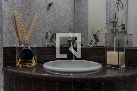 Apartamento à venda com 176m², 3 quartos e 2 vagas Apartamento à venda com 176m², 3 quartos e 2 vagasLavabo