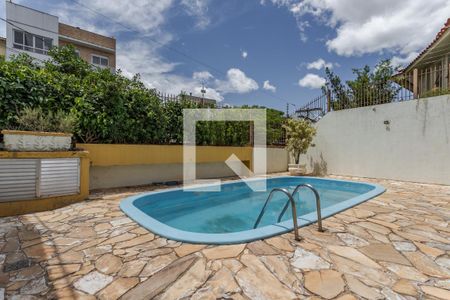 Apartamento à venda com 176m², 3 quartos e 2 vagas Apartamento à venda com 176m², 3 quartos e 2 vagasÁrea comum - Piscina