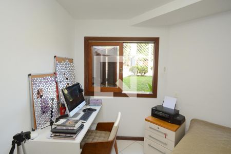 Casa à venda com 273m², 4 quartos e 2 vagasQuarto 4 - Suíte