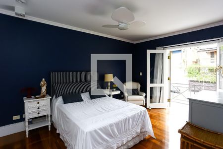 Casa à venda com 380m², 4 quartos e 4 vagas Casa à venda com 380m², 4 quartos e 4 vagassuíte 2