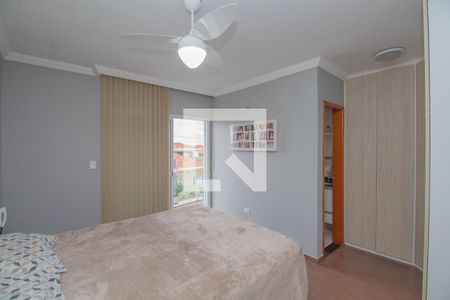 Casa à venda com 217m², 3 quartos e 4 vagas Casa à venda com 217m², 3 quartos e 4 vagasQuarto