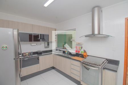 Casa à venda com 217m², 3 quartos e 4 vagas Casa à venda com 217m², 3 quartos e 4 vagasCozinha