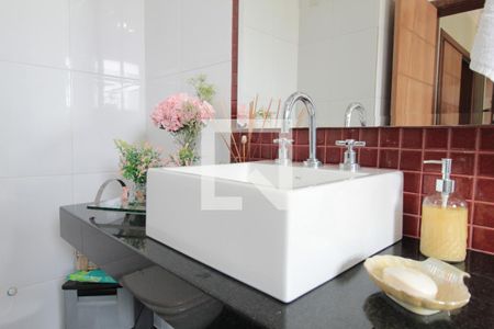 Apartamento à venda com 182m², 4 quartos e 2 vagasBanheiro da Suite 1