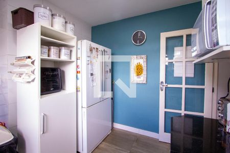 Apartamento à venda com 85m², 3 quartos e 2 vagas Apartamento à venda com 85m², 3 quartos e 2 vagasCozinha